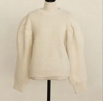 OHGA PUFF KNIT 화이트