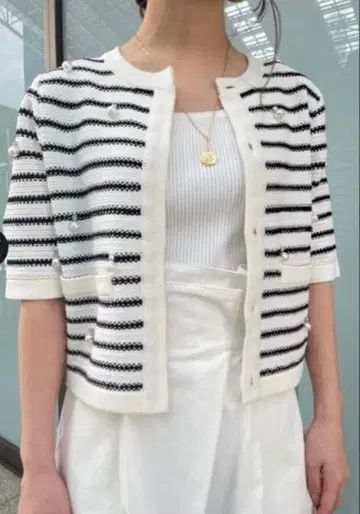 [새상품급] Mystrada 마이 스트라다 / 비쥬 크롭 가디건 반팔