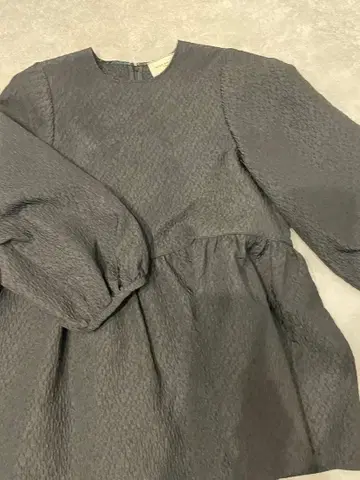 UNITED ARROWS AIRY 자카드 5SL 페플럼 블라우스