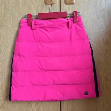 안티비오 핑크 미니 스커트