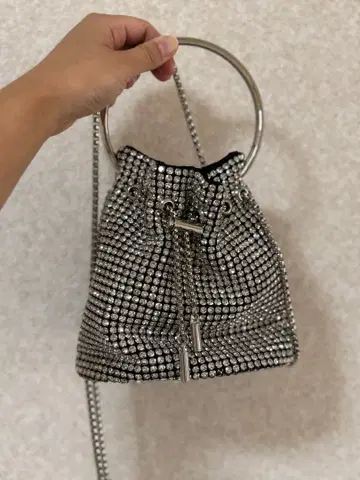 스톤 장식 버킷백