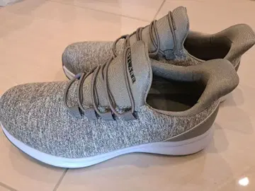 PASTLARE 그레이 스니커즈 23.5 간편하게 신고 벗는 신발