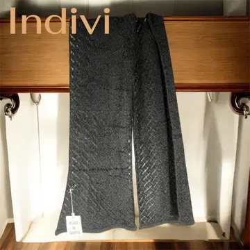 [ 새상품급 ] INDIVI 블랙 뜨개질 머플러