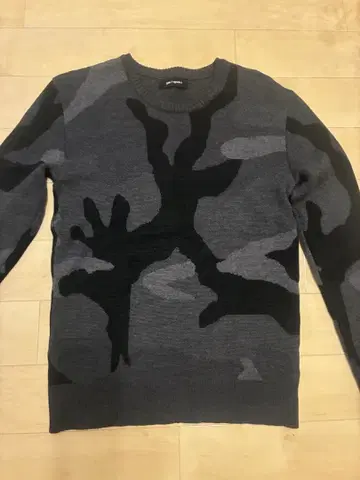 [ 새상품급 ] 1piu1uguale3 빅카모 니트 L 사이즈