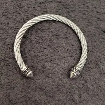 스테인리스 와이어 뱅글: 엔드 콘