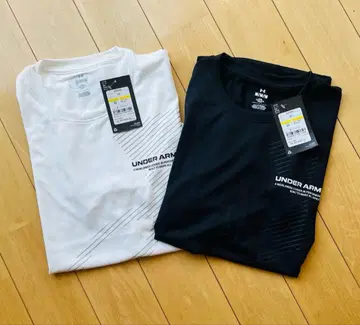 언더아머 UA 테크 엑스라지 로고 T셔츠 M 사이즈 2장 세트