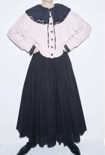 Libra Cue 코튼 개더 볼륨 스커트