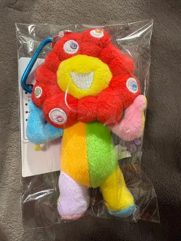 미야쿠미야쿠 카라비너 부착 마스코트 레인보우 패턴 택 포함