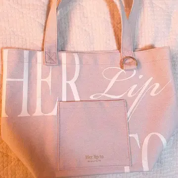 [ Herlipto ] 토트백 나고야 HLT daily logo tote