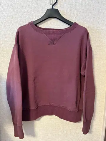 THREEFACE 양면 V 가제트 크루넥 맨투맨 페이드 가공