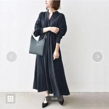 손세탁 가능 돌먼 개더 스탠드 칼라 원피스 24SS 네이비