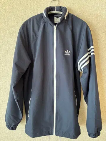 UA 별주 adidas originals ADS200 윈드 브레이커