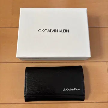 CK Calvin Klein 블랙 키케이스