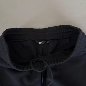 UNIQLO C 맨투맨 M