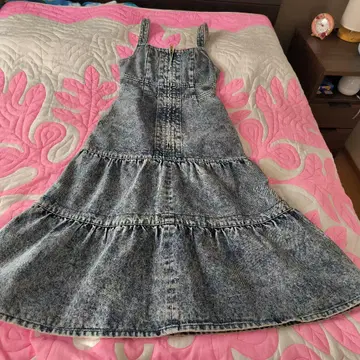 데님 원피스입니다.