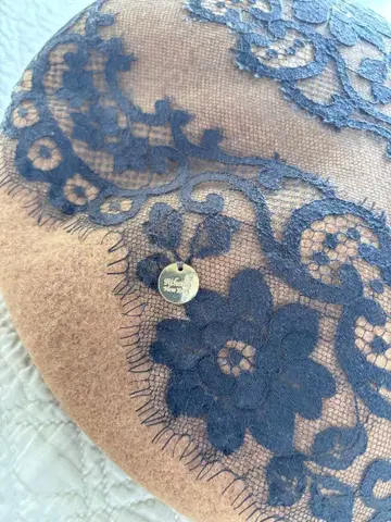 [ 새상품 ] Athena New York 베레모 레이스 장식