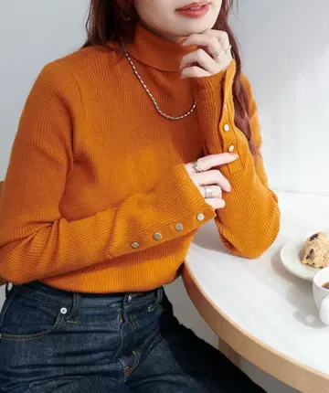DISCOAT 리브 소매 버튼 터틀 오렌지