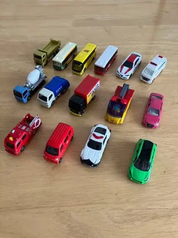 토미카 15대 묶음 판매