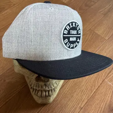 브릭스턴 스냅백 캡 그레이/블랙