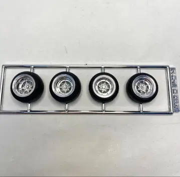 아오시마 휠 1/24 스타샤크 14인치 프라모델 모형 구형 자동차