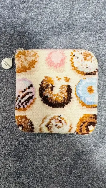 새상품급! FEILER 페이러 파우치 도넛 익명 배송