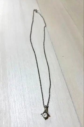 실버 인피니티 목걸이 크리스탈