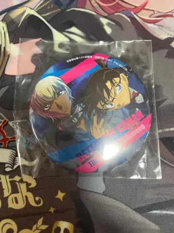 극장판 명탐정 코난 할로윈의 신부 로손 한정판 캔뱃지