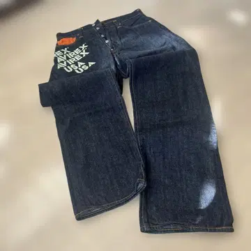AVIREX EVISU 콜라보 청바지 빨간 귀 32inch