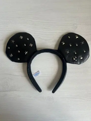미키 귀 머리띠 블랙 스터드 장식