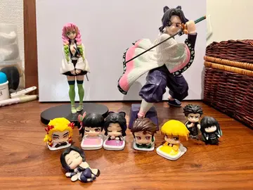 귀멸의 칼날 코쵸우 시노부 칸로지 미츠리 피규어 기타