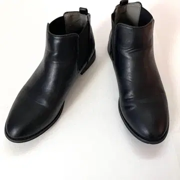 AZUL BY MOUSSY 블랙 숏부츠 M 사이즈 23.5