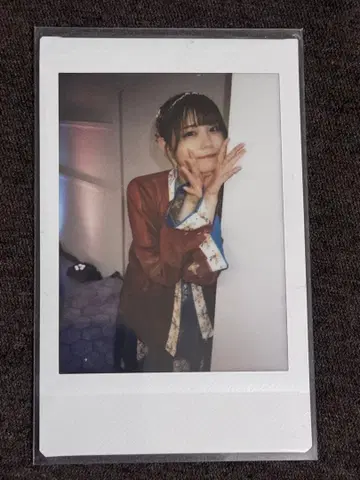 코히나타 미카 폴라로이드