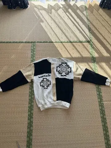 산타페 컬러 블록 니트 48 사이즈입니다.