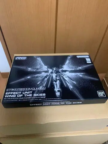 RG 스트라이크 프리덤 건담용 확장 이펙트 유닛 천공의 날개