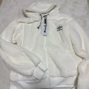 새상품 엄브로 복슬복슬 보아 아우터 풀 집업 후드티 여성용 XL 화이트