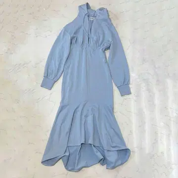 [ 하자 있음 ] 미사용 릴리 브라운 본딩 후디 맨투맨 원피스