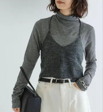 어반 리서치 헤어리 니트 뷔스티에