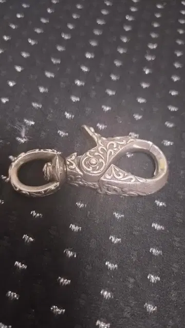 전면 실버 장식 키링 (정크)