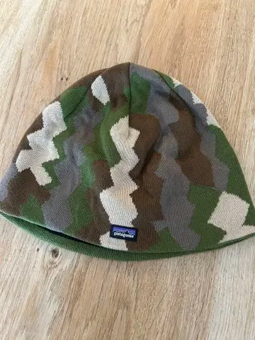 [ 일본 미발매 ] 미사용 patagonia 카모 패턴 비니