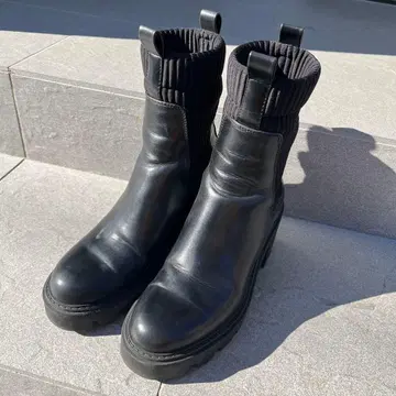 ZARA 사이드 고어 부츠 삭스 부츠