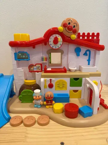 호빵맨 처음 하우스