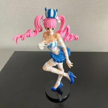 원피스 피규어 스트라이프 의상 페로나