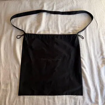 graphpaper 블랙 숄더백