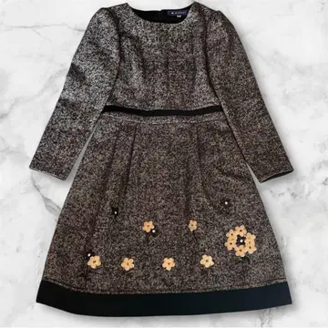 새상품급 M'S GRACY 무릎 기장 원피스 벨벳 울 혼방 꽃 36