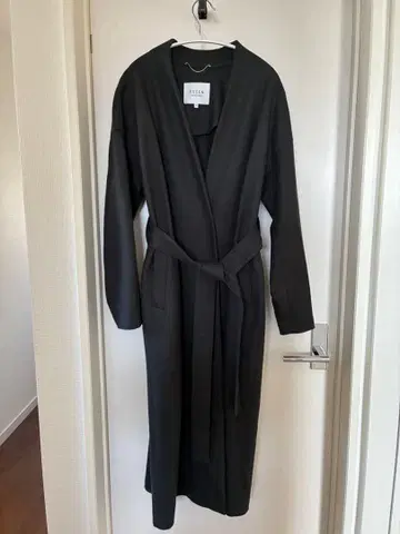 ESSEN LAUTREAMONT 코트