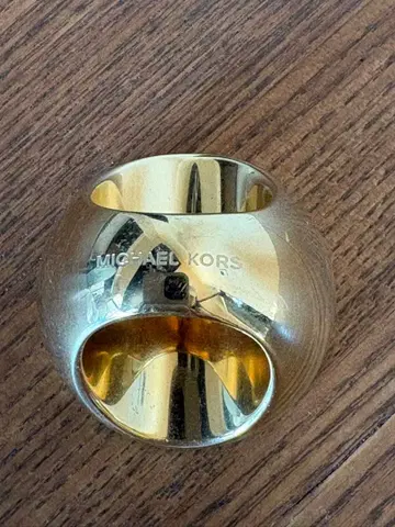 마이클코어스 골드 오픈 반지 마이클코어스