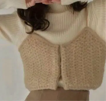 [ 새상품 ] Eaphi warm knit bustier beige