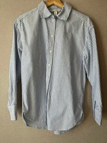 H&M 파랑과 화이트 스트라이프 긴팔 셔츠 XS