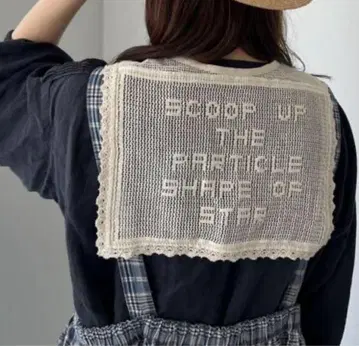 Samansa Mos2 로고 메쉬 레이스 세일러 탈착식 옷깃