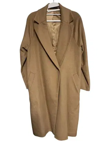 유니클로 베이지 롱 코트